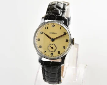 Vintage Soviet mechanical Pobeda watch, 2MChZ from 1st quarter 1958!
