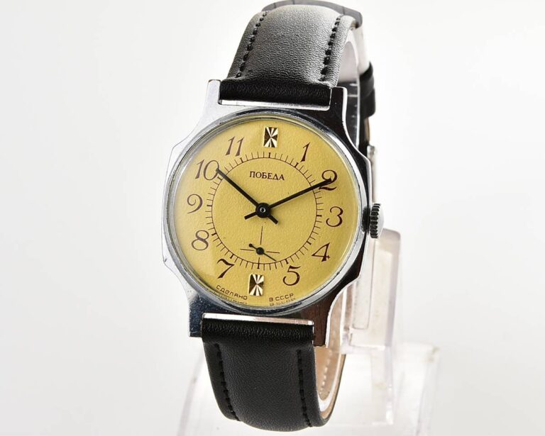 POBEDA soviet mechanical wrist watch