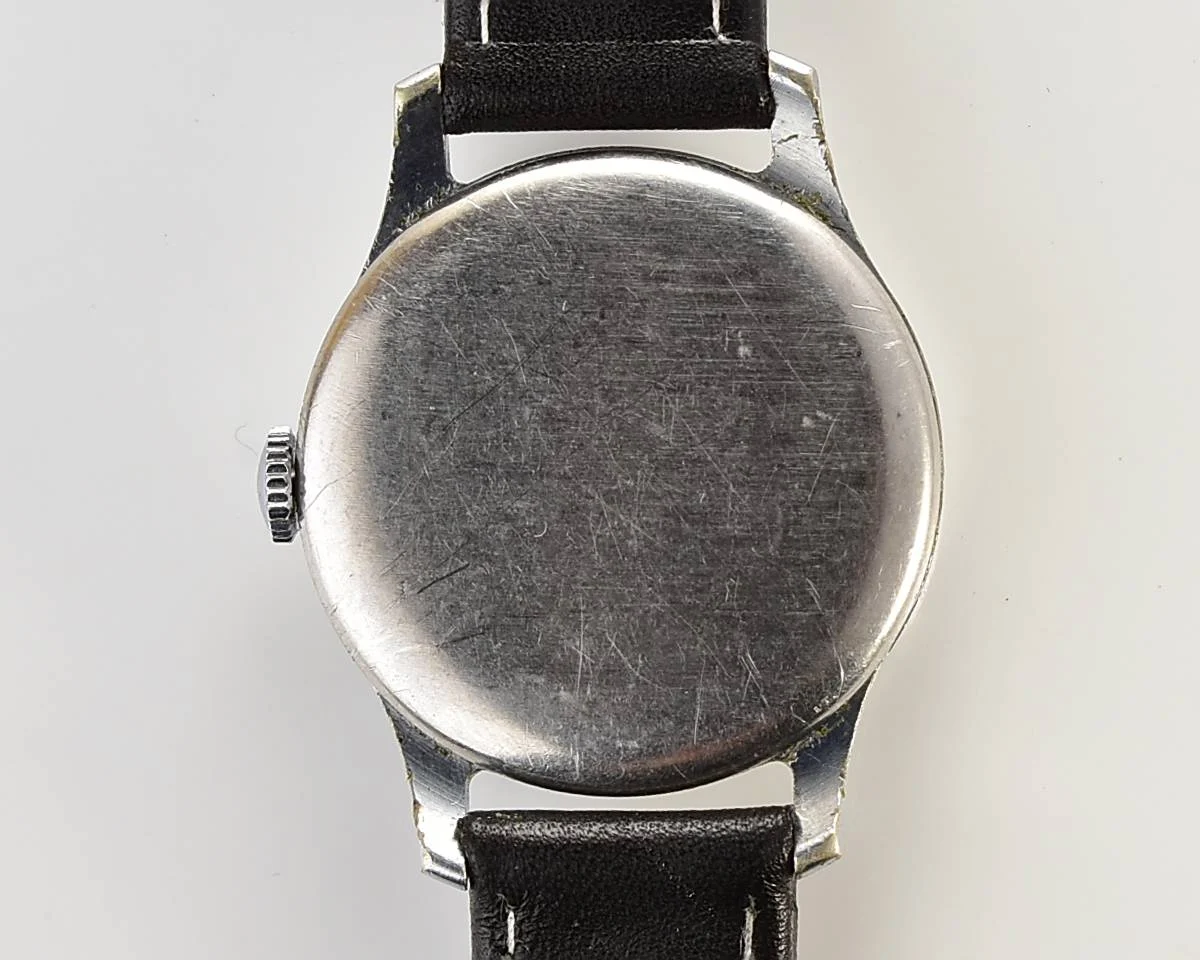 Excellent vintage Soviet mechanical Pobeda watch, 2MChZ from 2nd quarter 1957!