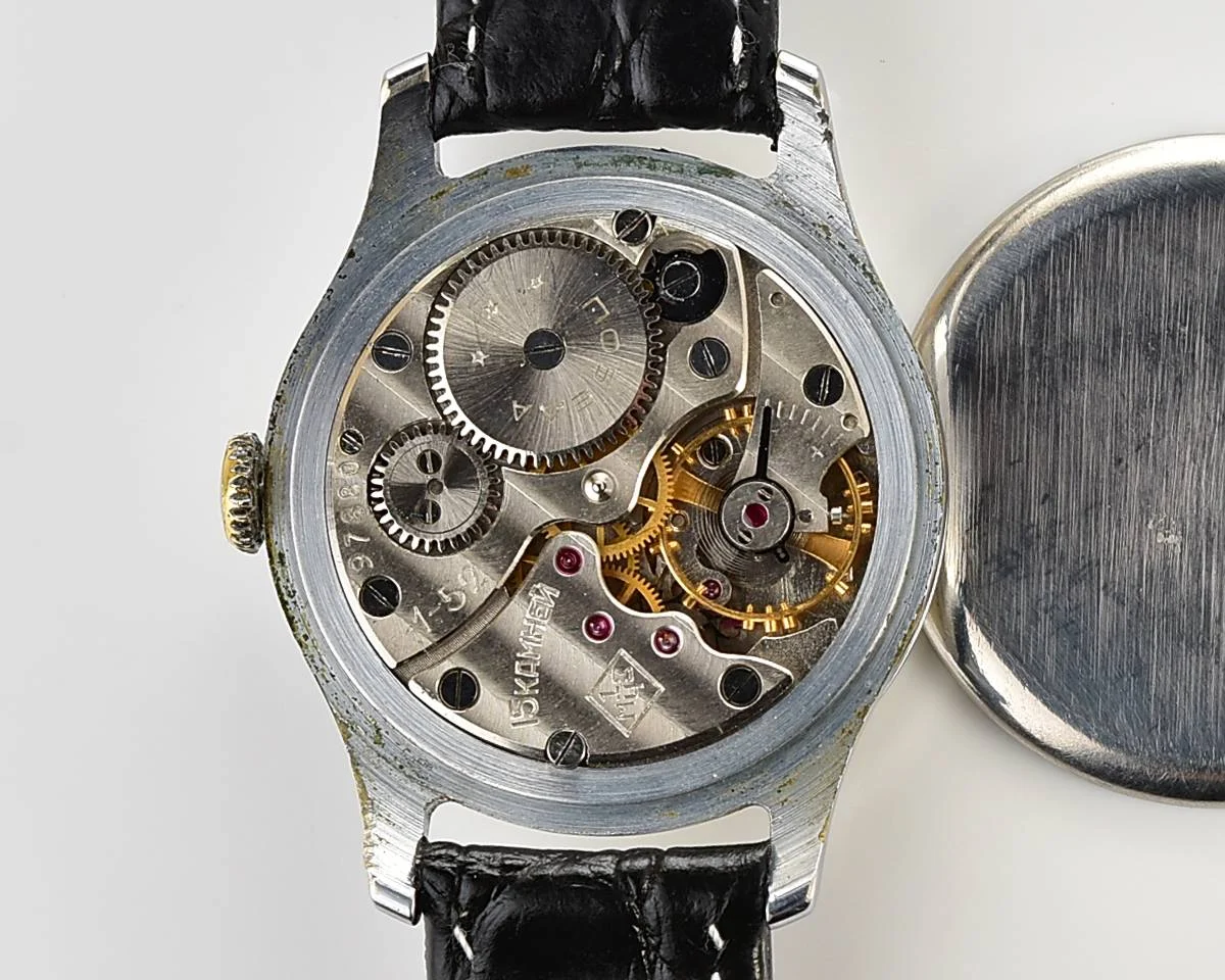 Vintage Soviet mechanical Pobeda wrist watch, 1MChZ, the 1st quarter of 1952