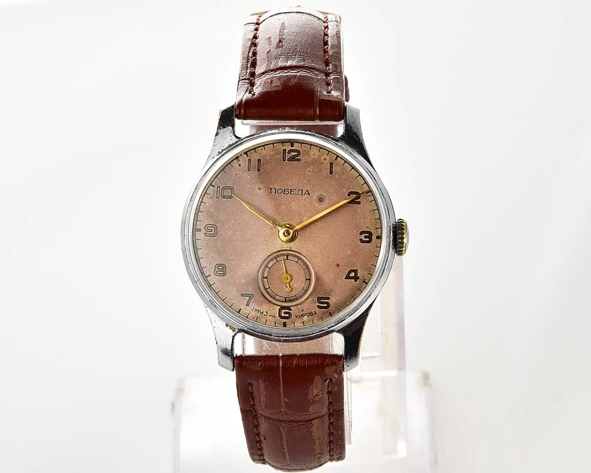Vintage Soviet mechanical Pobeda wrist watch, 1MChZ, from the 2nd quarter 1953
