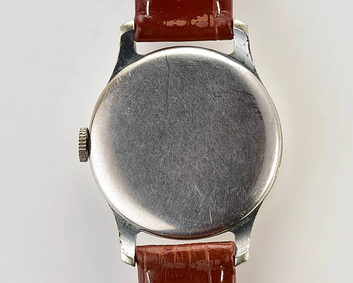 Excellent vintage Soviet mechanical Pobeda watch, 2MChZ from 1st quarter 1957!