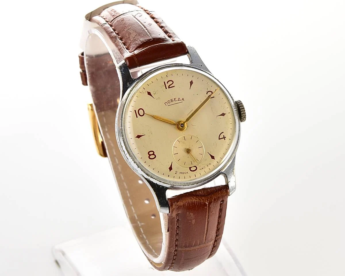 Excellent vintage Soviet mechanical Pobeda watch, 2MChZ from 1st quarter 1957!