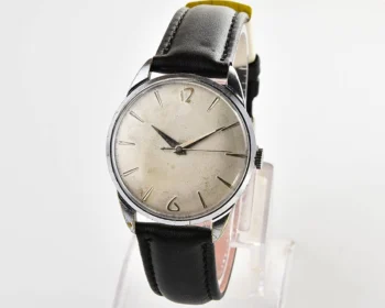 Vintage Soviet Raketa Baltica mechanical watch