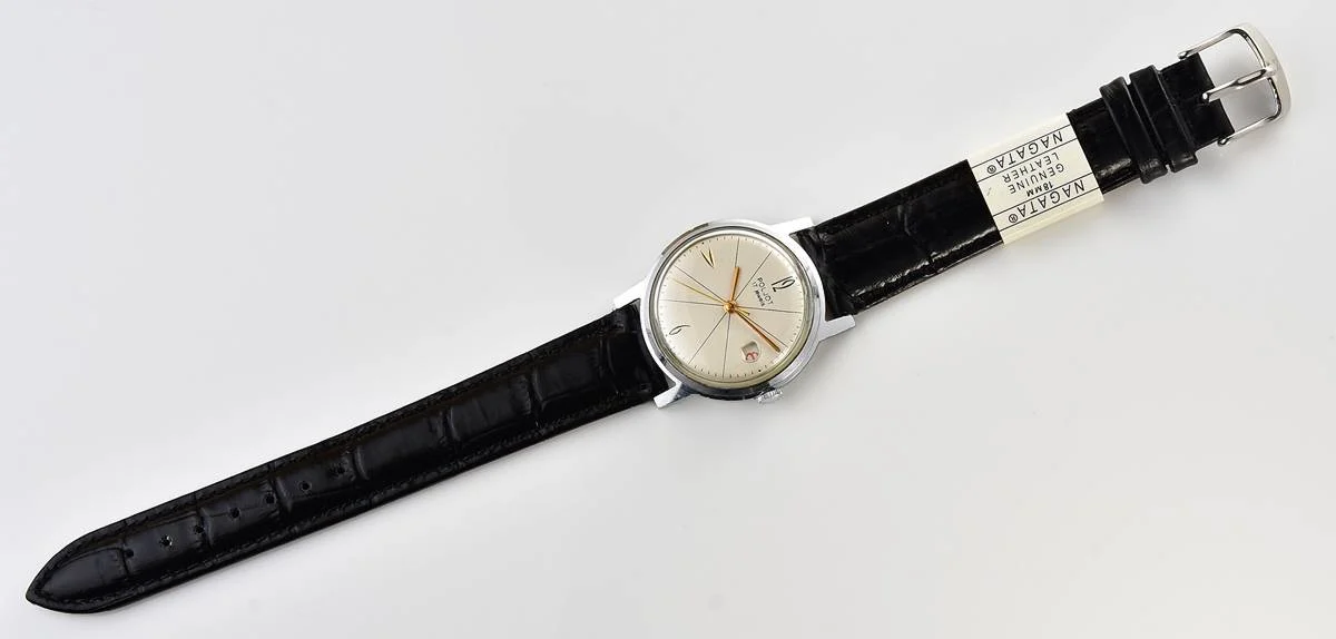 Vintage Soviet Poljot mechanical wrist watch with original crystal