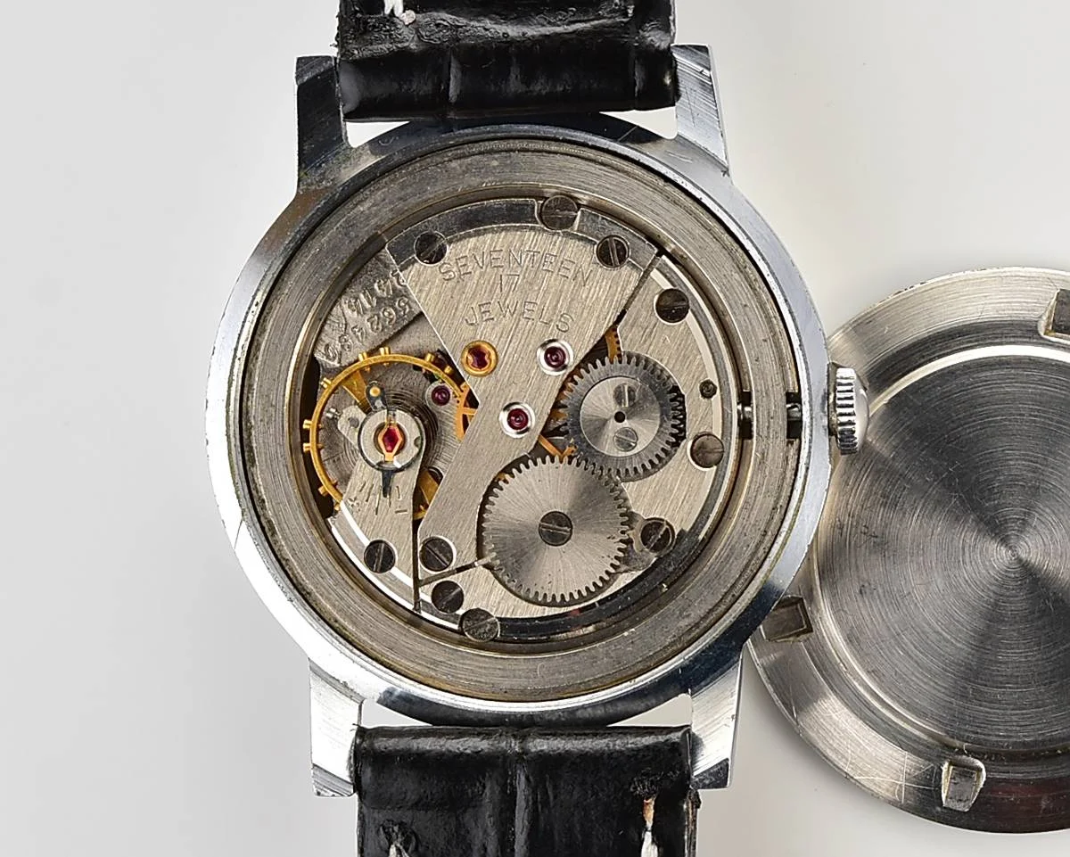 Vintage Soviet Poljot mechanical wrist watch with original crystal