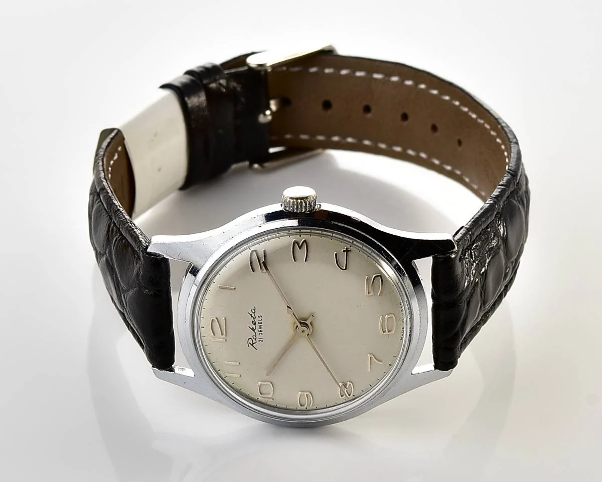 Excellent Soviet Raketa Baltica vintage mechanical wristwatch
