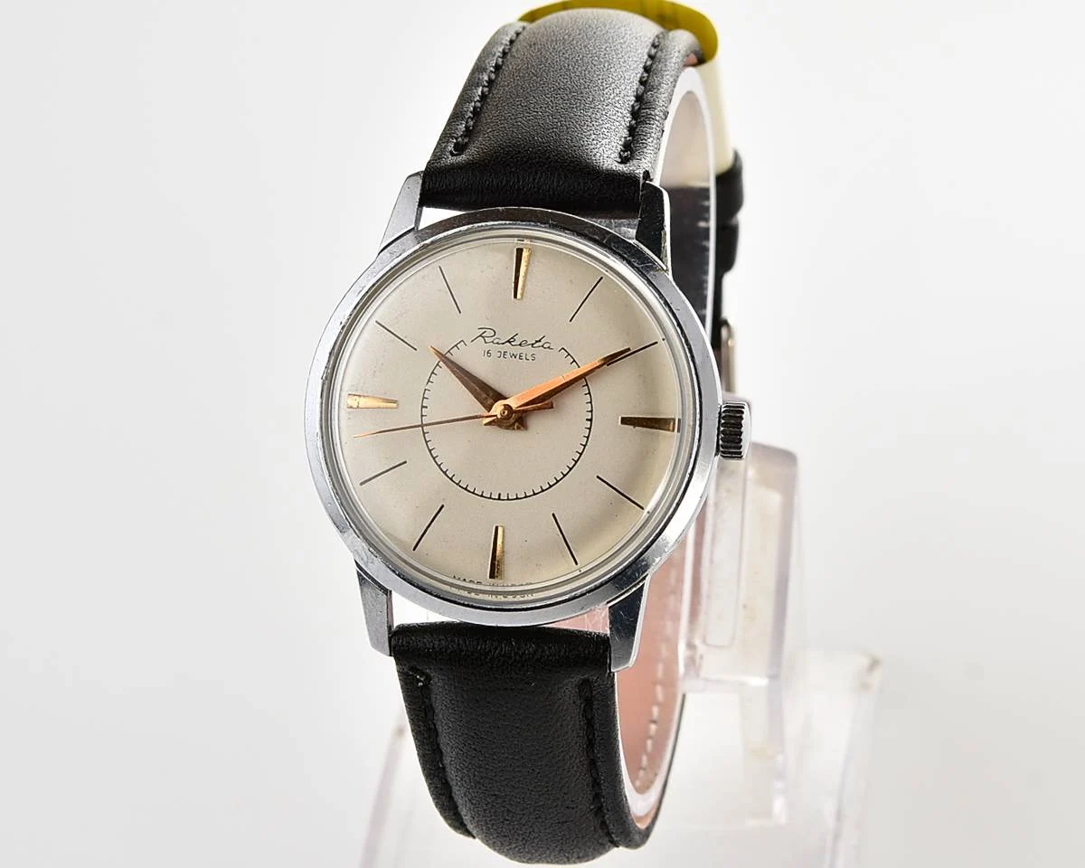 Excellent condition Raketa Baltica vintage wrist watch