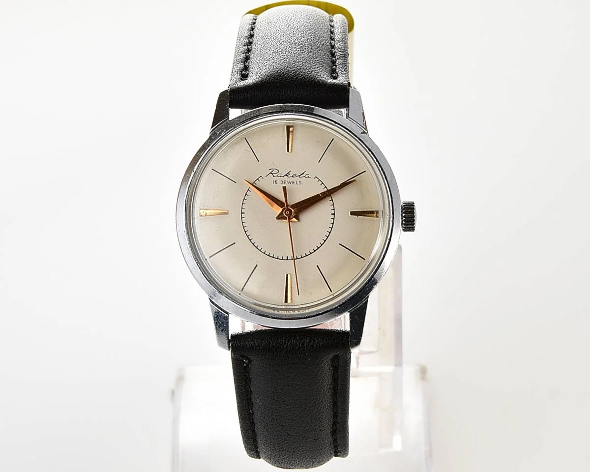 Excellent condition Raketa Baltica vintage wrist watch