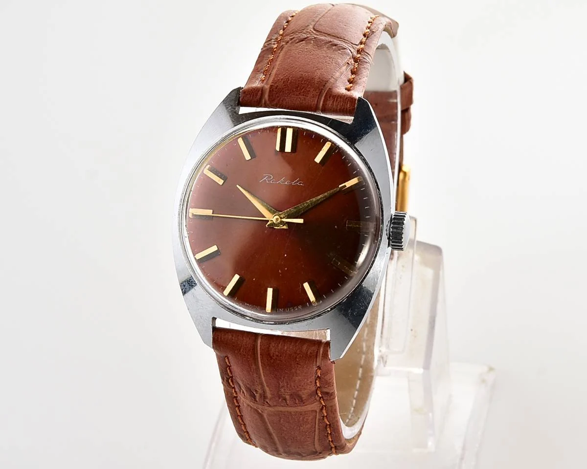 Soviet Raketa vintage mechanical watch - export version!
