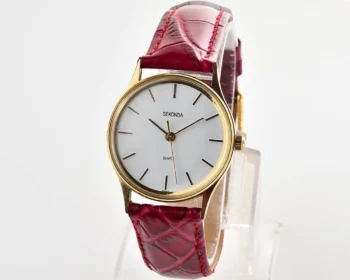 Soviet Sekonda (Poljot P2456) wrist watch with quartz movement