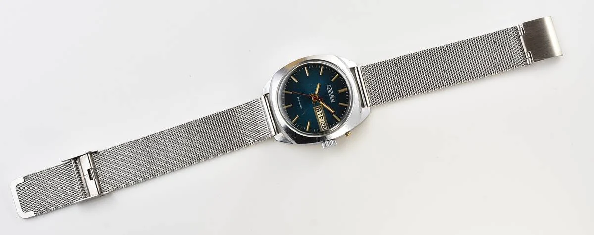 Vintage Soviet Slava mechanical wristwatch