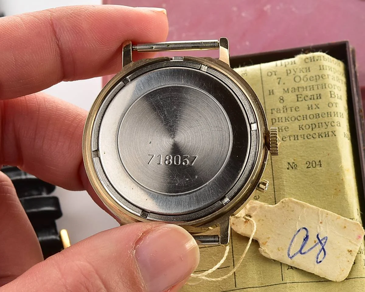 TIME CAPSULE: Large Soviet gold-plated mechanical vintage watch Slava, New Old Stock (NOS)!
