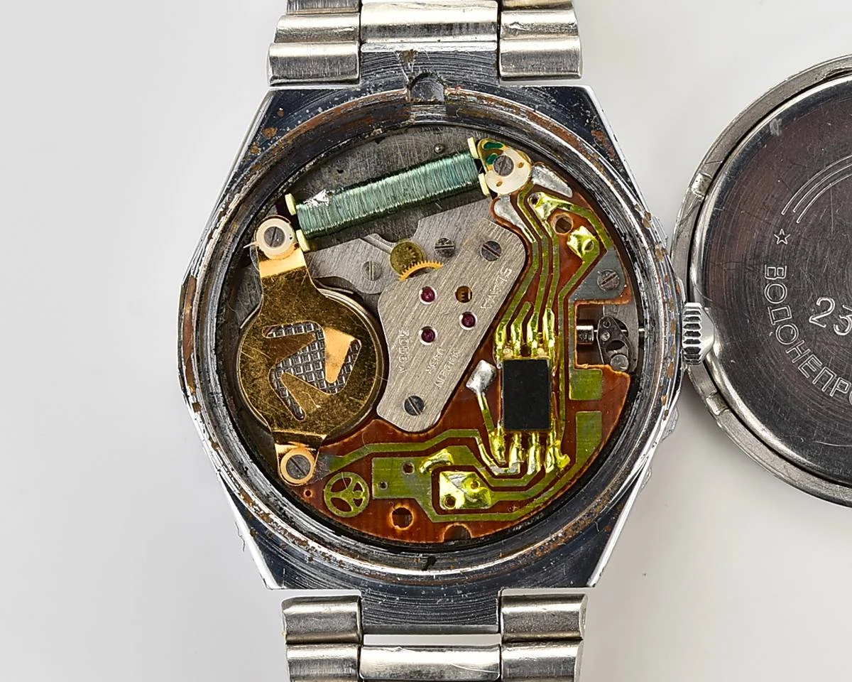 Soviet Slava Pepsi with quartz movement