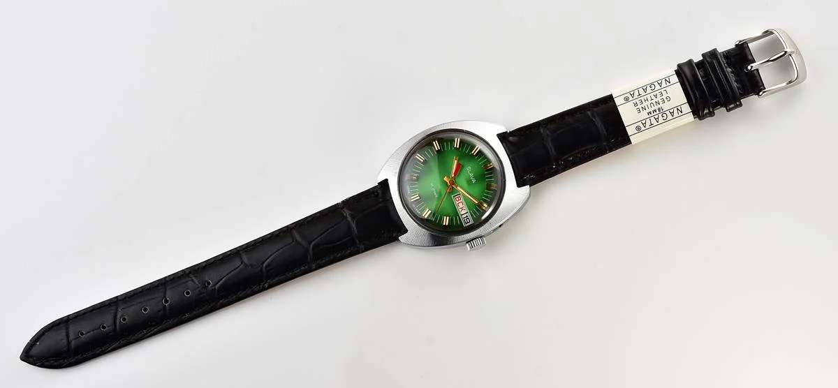 Large Soviet mechanical vintage watch Slava – automatic self winding movement