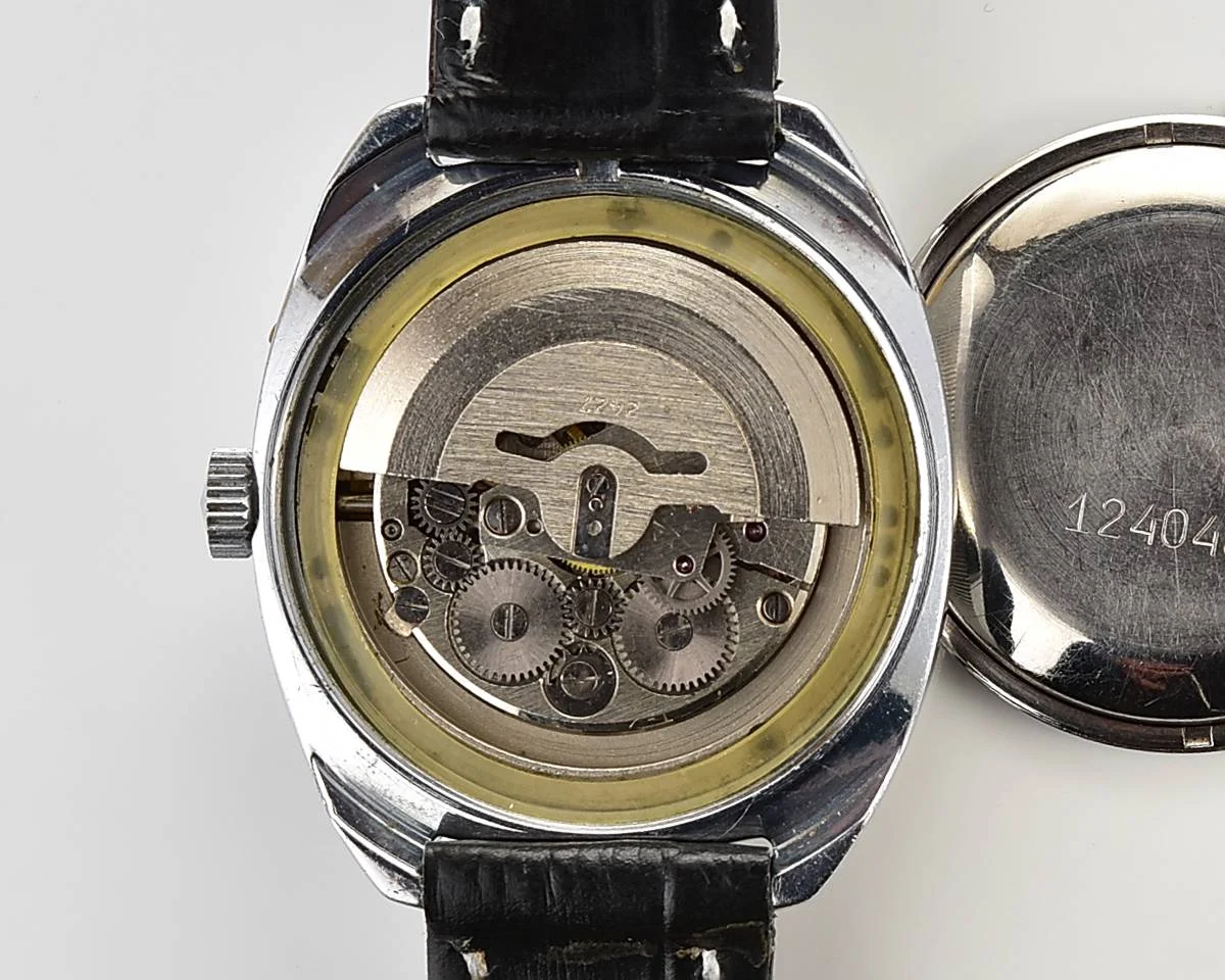 Large Soviet mechanical vintage watch Slava – automatic self winding movement