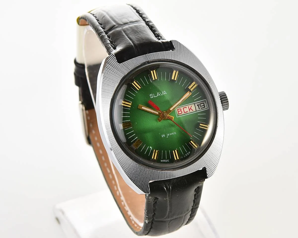 Large Soviet mechanical vintage watch Slava – automatic self winding movement