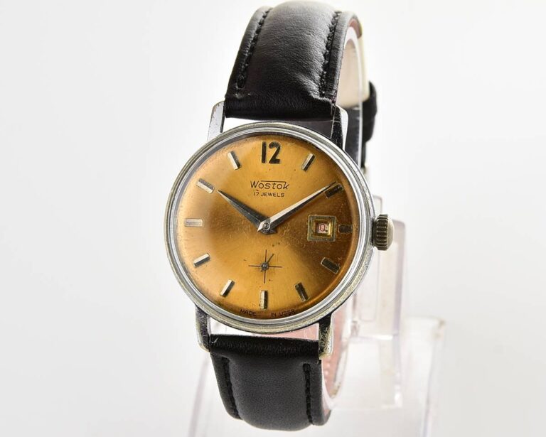 Excellent vintage soviet Wostok (Vostok) mechanical watch – export version
