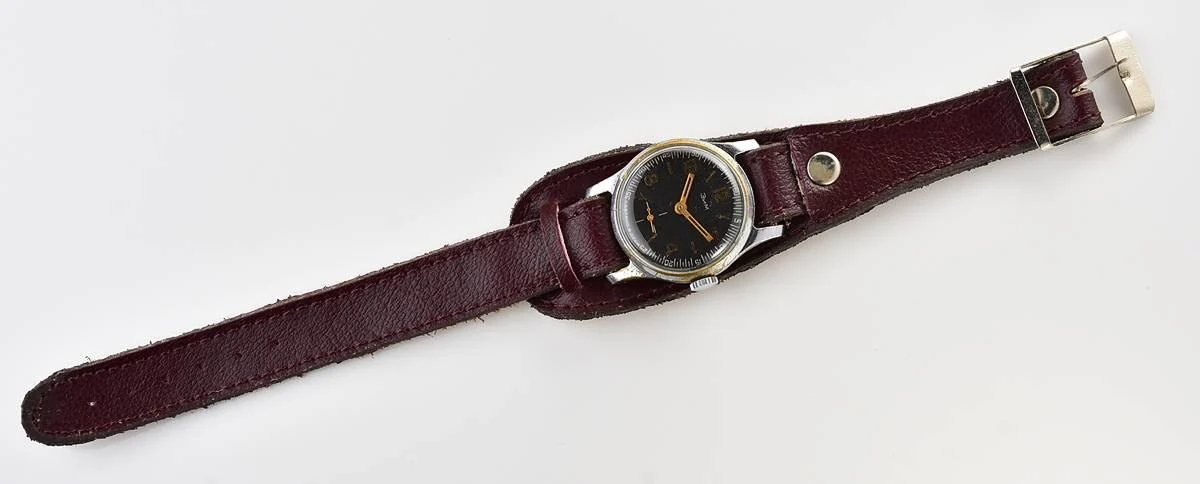 Zim Soviet mechanical watch with engraved back!