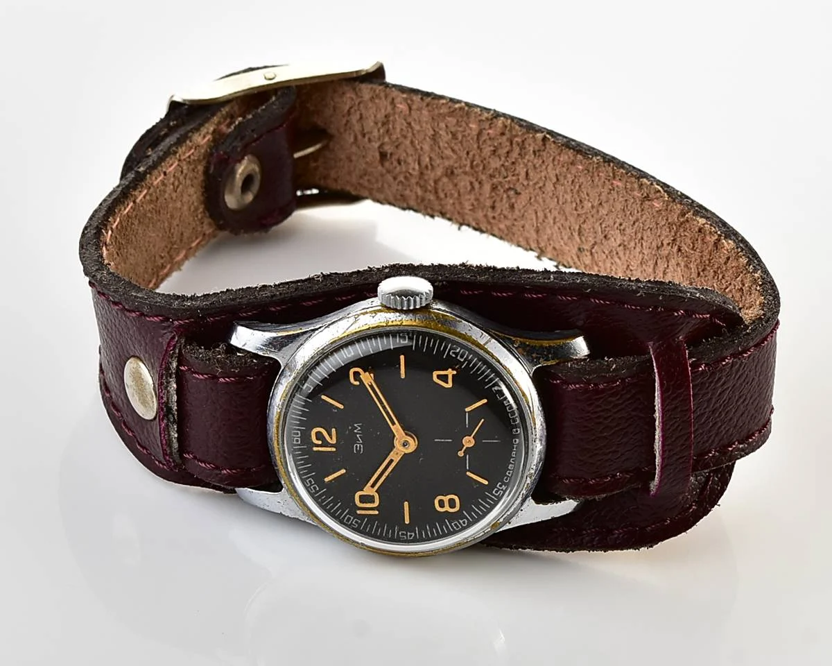 Zim Soviet mechanical watch with engraved back!