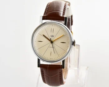 Vintage mechanical Zaria watch