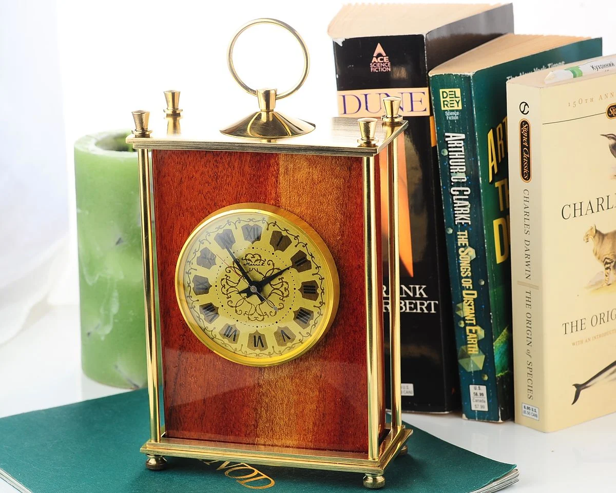 watch Molnija wooden desk clock 12759-SCS_3210