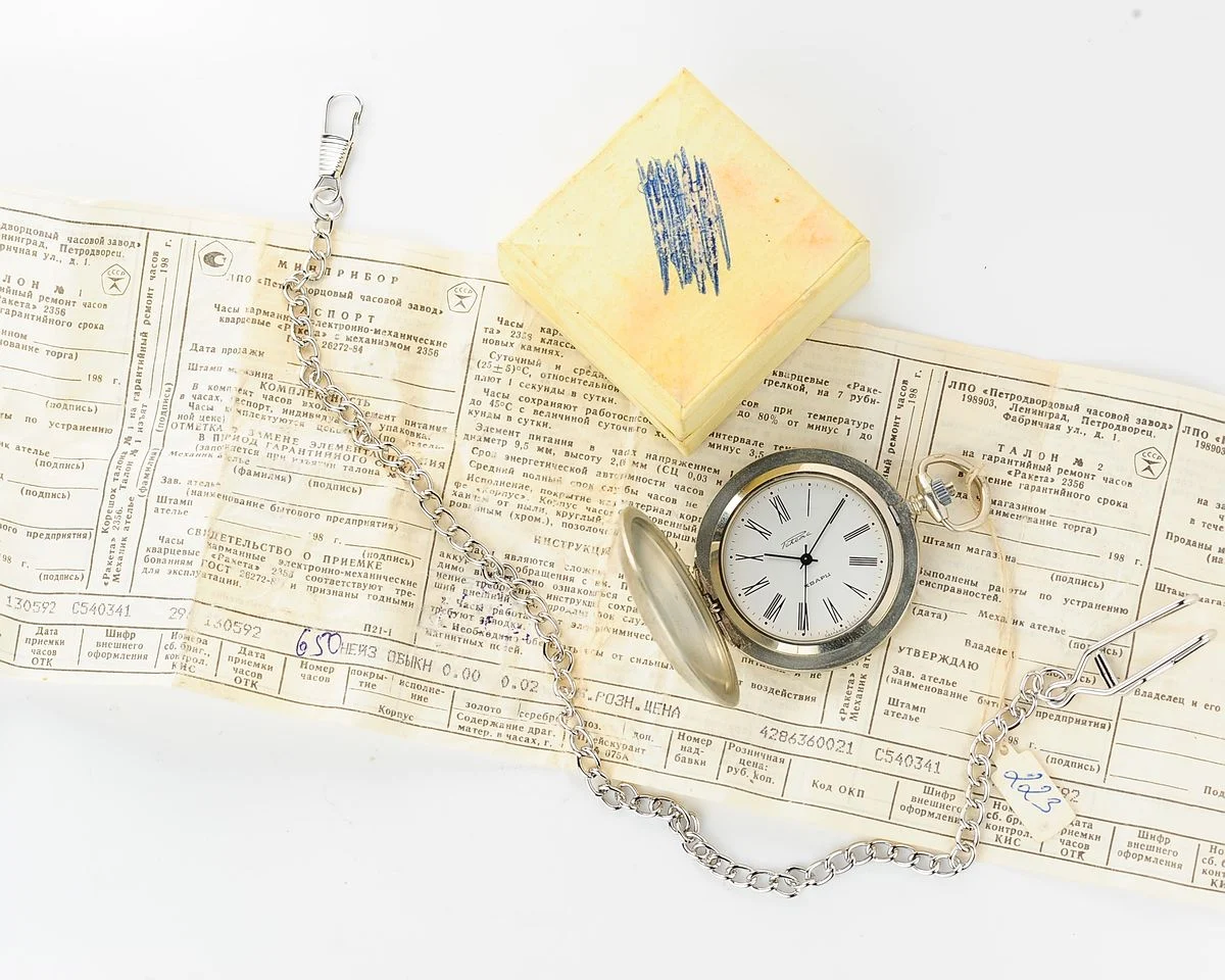 Soviet Raketa open face pocket quartz watch