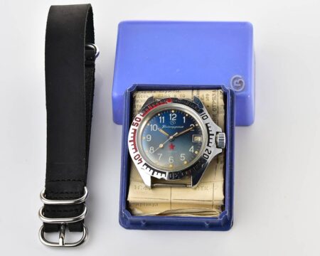 TIME CAPSULE: Vostok Komandirskie mechanical watch – new old stock(NOS)!