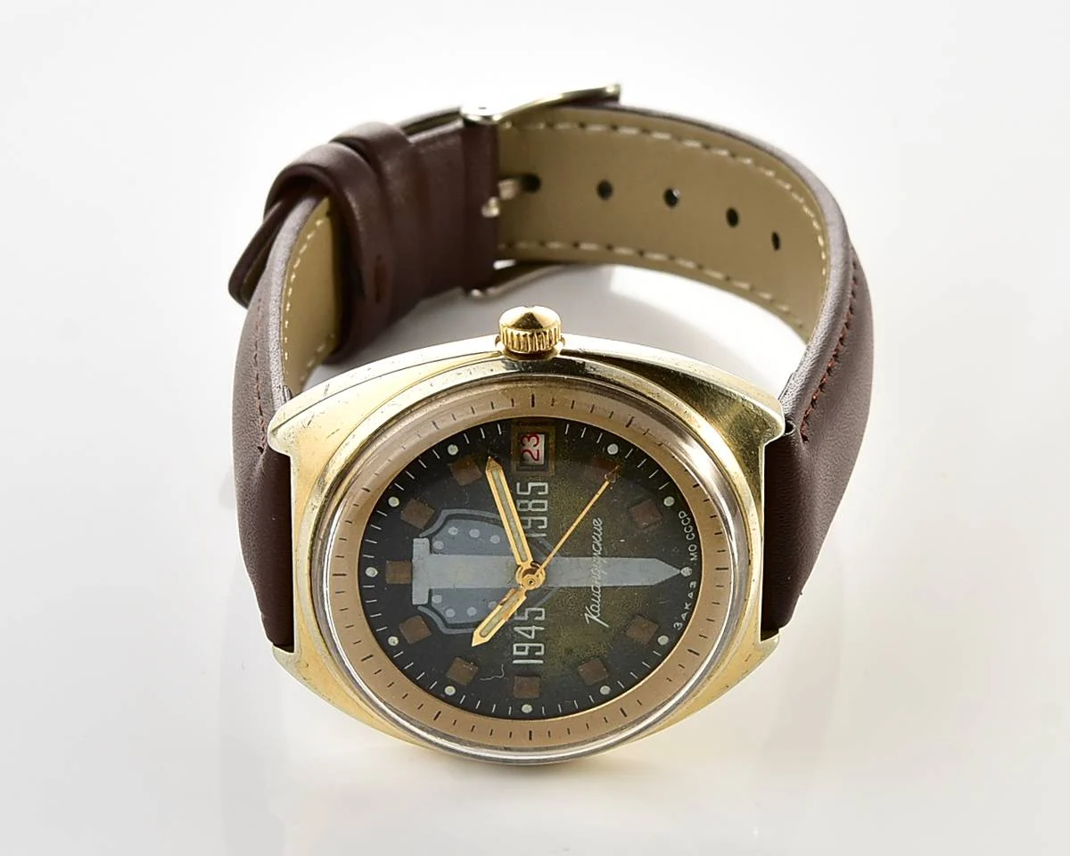 Soviet Vostok Komandirskie - commemorating World War II Zakaz MO CCCP!