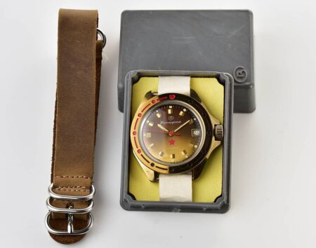 TIME CAPSULE: Vostok Komandirskie mechanical watch – new old stock(NOS)!
