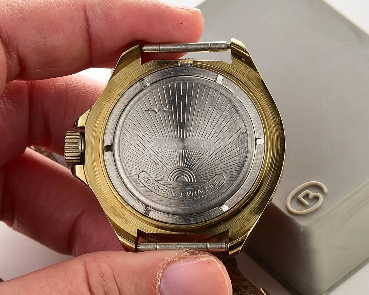TIME CAPSULE: Vostok Komandirskie mechanical watch – New Old Stock (NOS)!