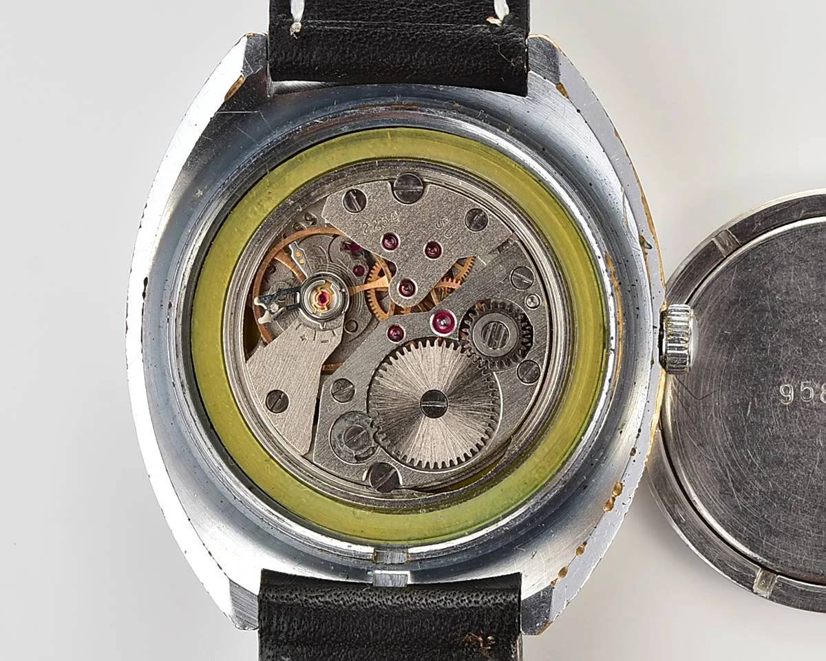 Soviet Vostok Komandirskie mechanical watch - Zakaz MO CCCP!