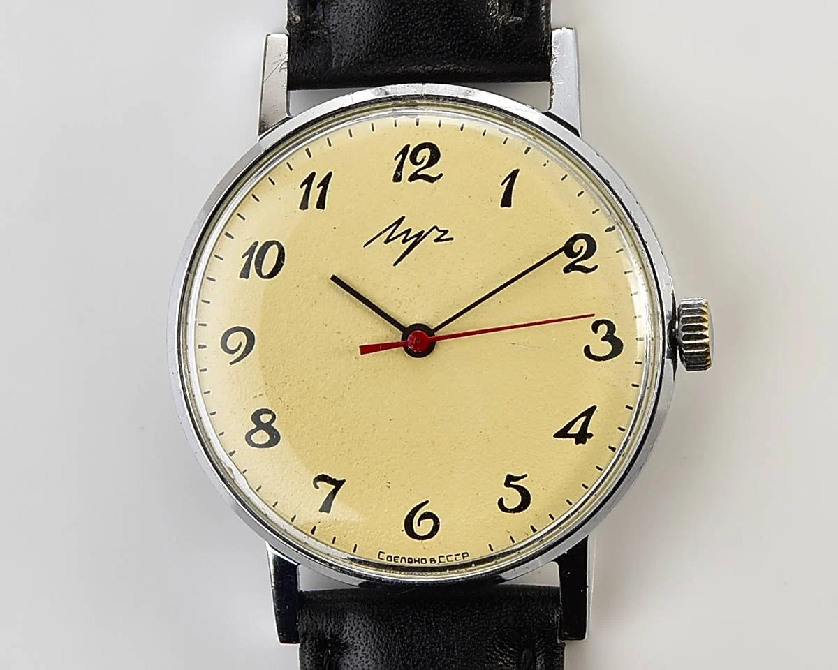 Soviet vintage wrist watch Luch