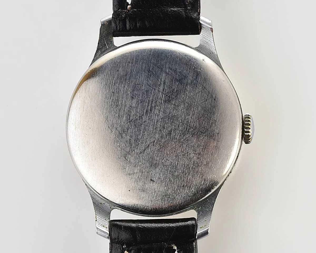 Vintage Pobeda watch with central seconds hand, 1MCHZ 3rd quarter of 1955
