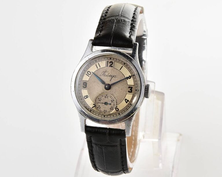 Vintage soviet mechanical watch POBEDA from 2nd quarter 1956!
