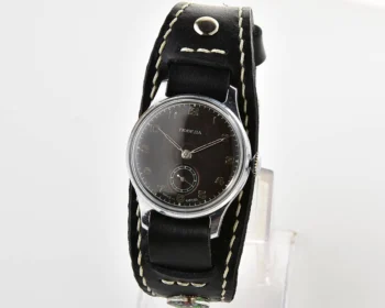 Excellent Soviet Pobeda 1MChZ from 1951 + exquisite Sturmanskie compass strap!