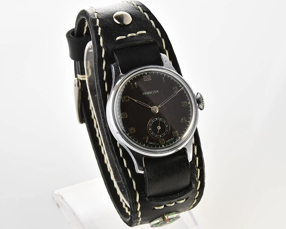 Excellent Soviet Pobeda 1MChZ from 1951 + exquisite Sturmanskie compass strap!