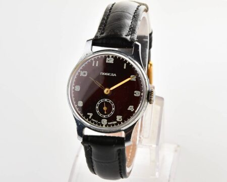 Vintage soviet mechanical POBEDA wrist watch, 1st quarter of 1951 - with rare deep red dial!