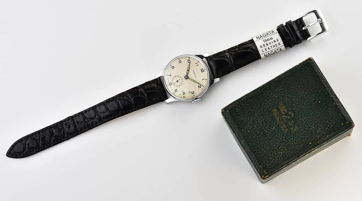 Excellent vintage Soviet mechanical Pobeda watch, 2MChZ from 1950s , with box