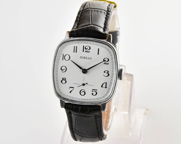 POBEDA soviet mechanical wrist watch