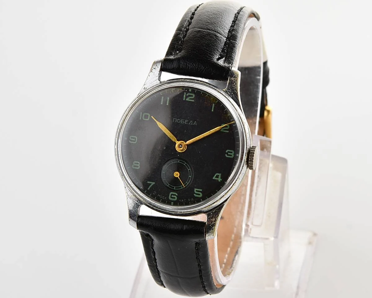 Vintage Soviet mechanical Pobeda watch, 2MChZ from 2nd quarter 1958!