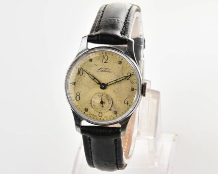 Vintage soviet mechanical POBEDA watch, 2MChZ,  4th quarter of 1957