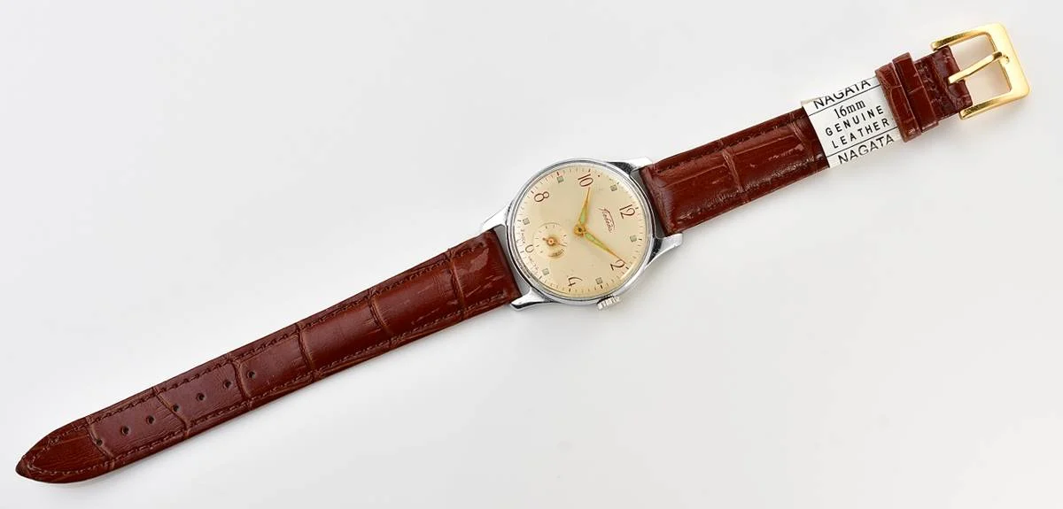 Vintage Soviet mechanical Pobeda watch, 2MChZ, 2nd quarter of 1955