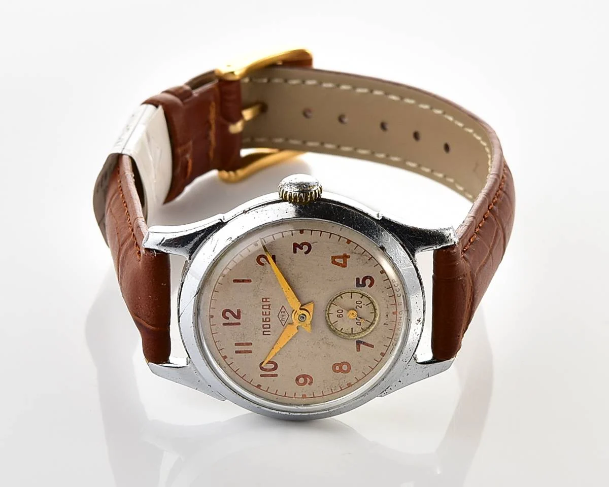 Vintage Soviet mechanical Pobeda wrist watch, PChZ