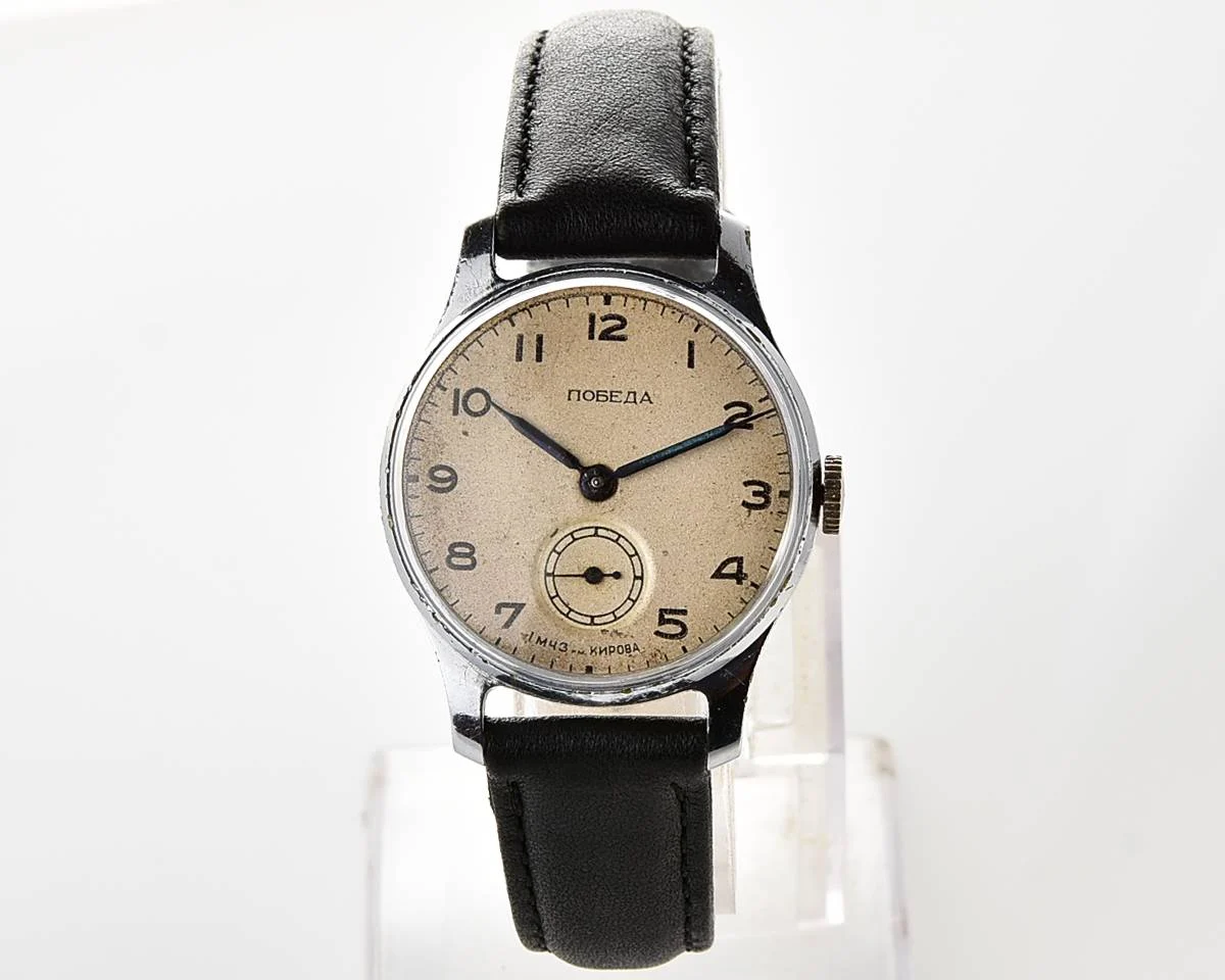 Excellent vintage Soviet mechanical Pobeda wrist watch, 1MChZ, the 2nd quarter of 1953