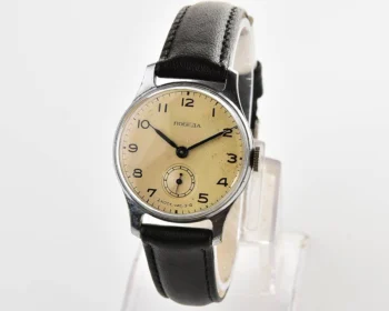 Vintage Soviet mechanical Pobeda watch, 2MChZ from the 3rd quarter 1955