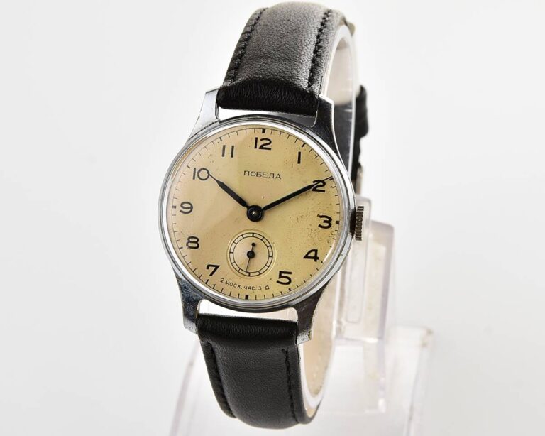 Excellent vintage soviet mechanical POBEDA watch, 2MChZ from 3rd quarter 1955!