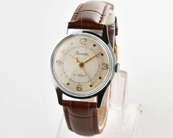 Excellent Soviet Raketa Baltica vintage mechanical watch