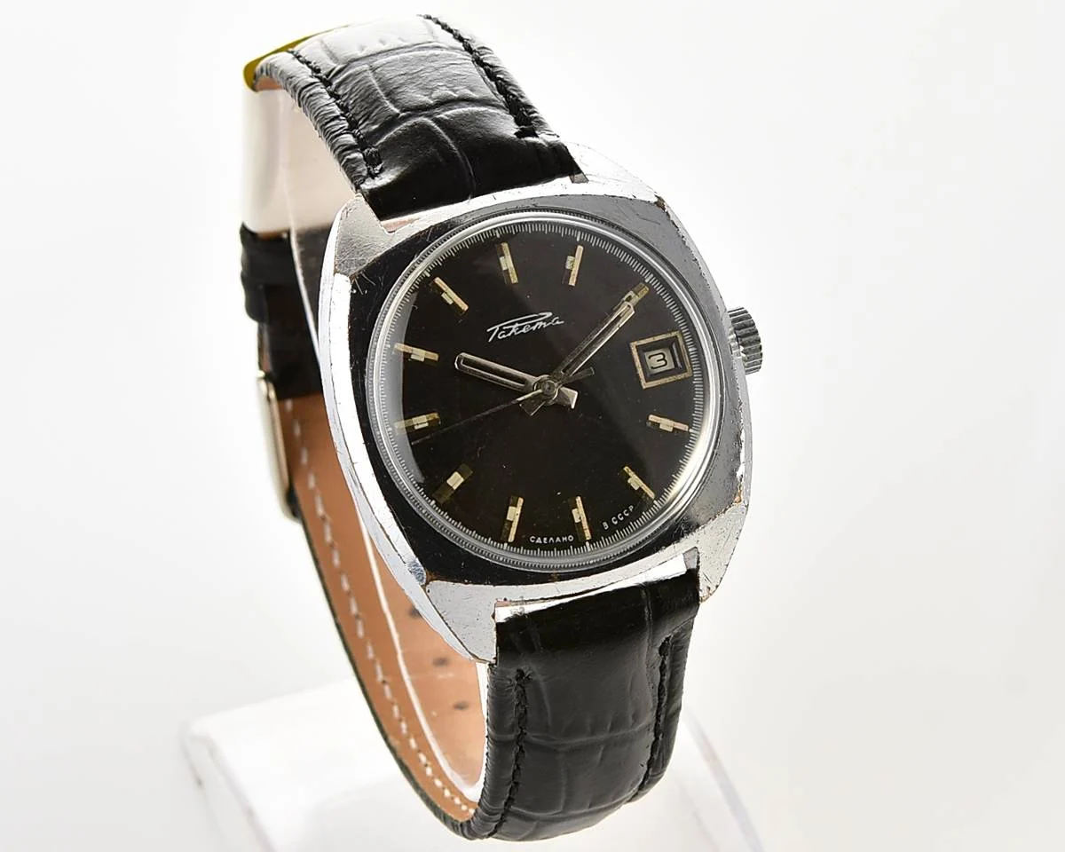 Soviet Raketa vintage mechanical watch