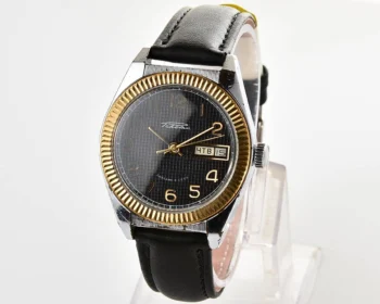 Raketa vintage mechanical wrist watch with double calendar